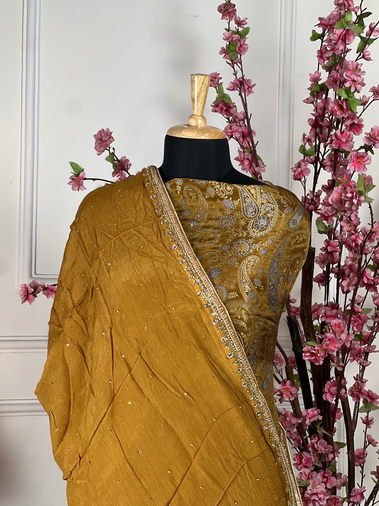 Top: Pure brocket handwork with nalki, sequin and pearl work on border, back plain shimmer; Bottom: Pure soft opada; Dupatta: Pure chinon four side border with handwork and pipen;