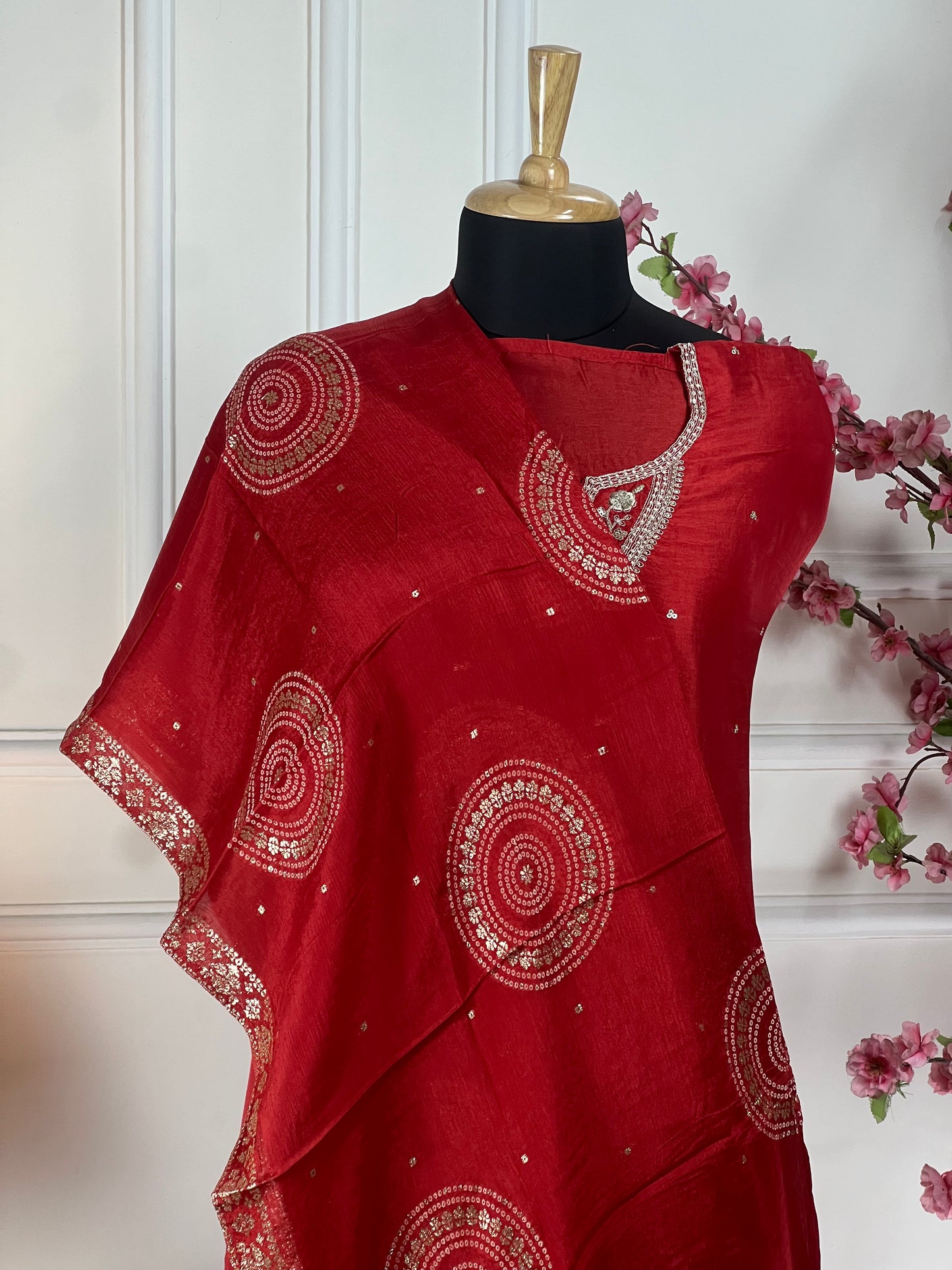 Top: Muslin silk with pearl thread and soft jeri work designer pattern; Bottom: Pure silk santoon; Dupatta: Pure chinon Banarasi weaving;