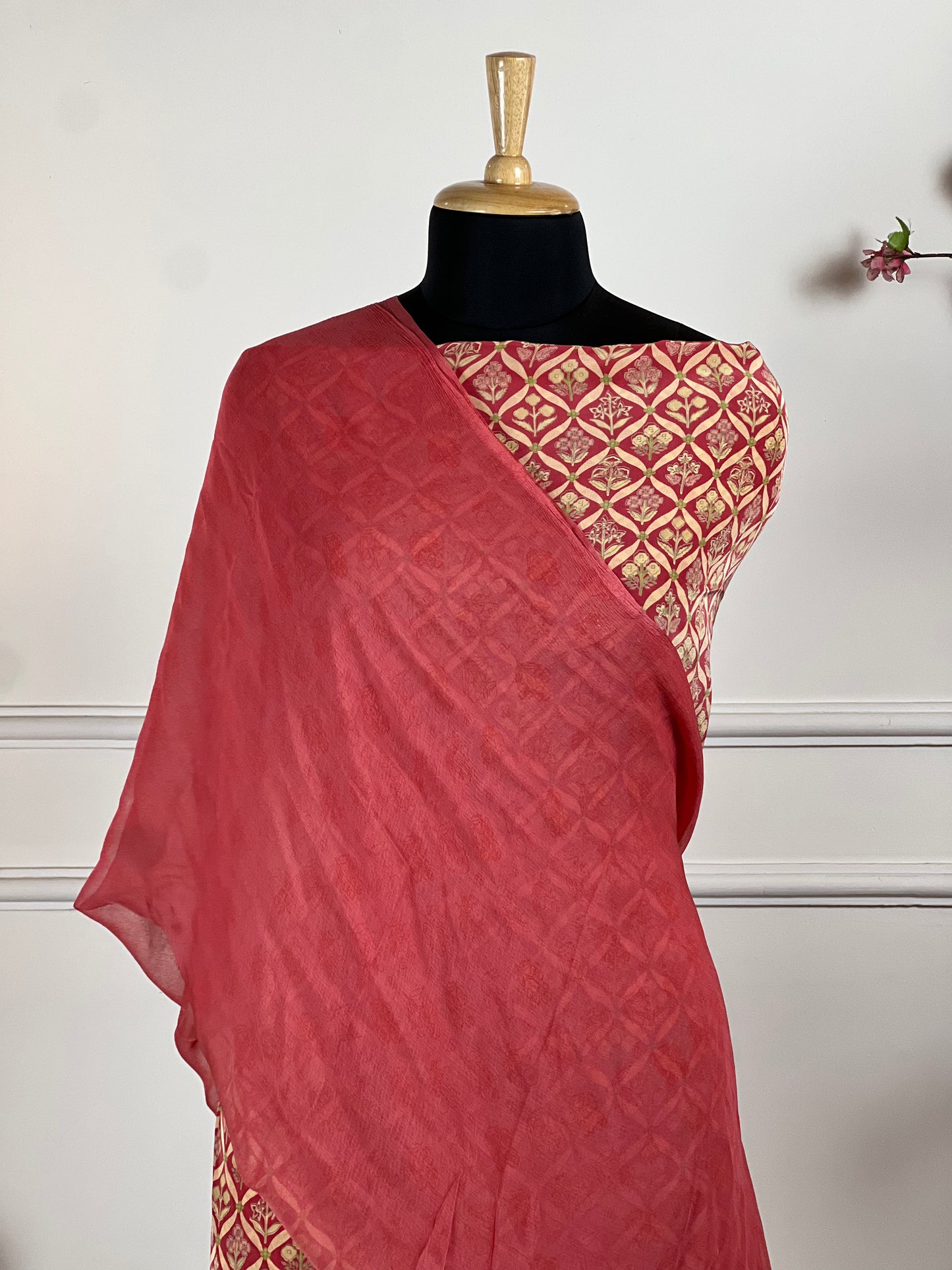 TOP: Crape digital print ; BOTTOM: Crape ; DUPATTA: Pure digital print art no 0128