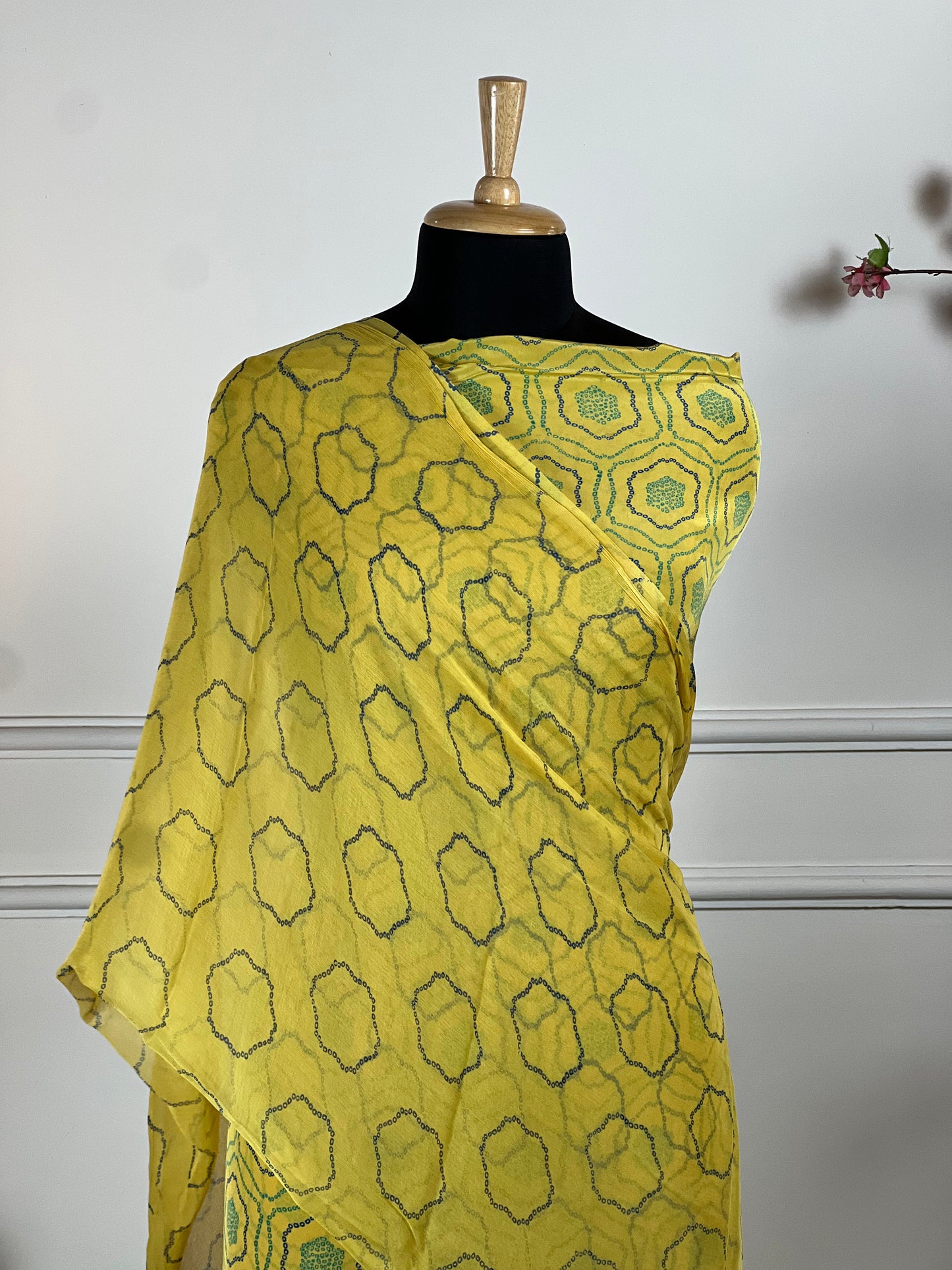 TOP: Crape digital print ; BOTTOM: Plain Crape ; DUPATTA: Pure digital print art no 0130
