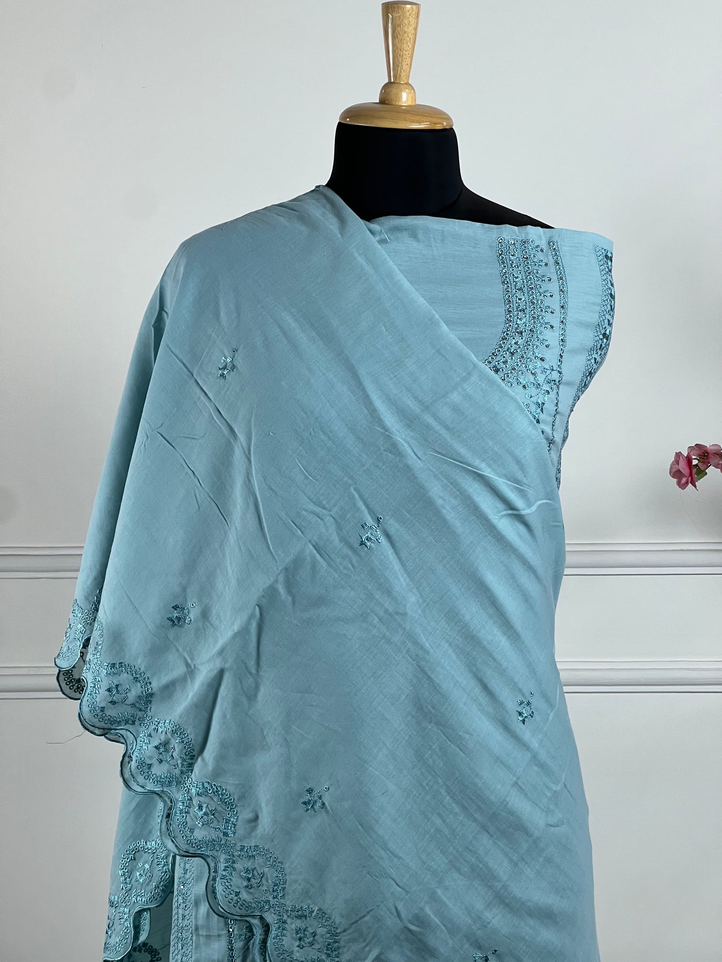 TOP: Soft mul chanderi Thread work, sequin ; BOTTOM: Silk santoon ; DUPATTA: Mul chanderi Thread cut work art no 0191