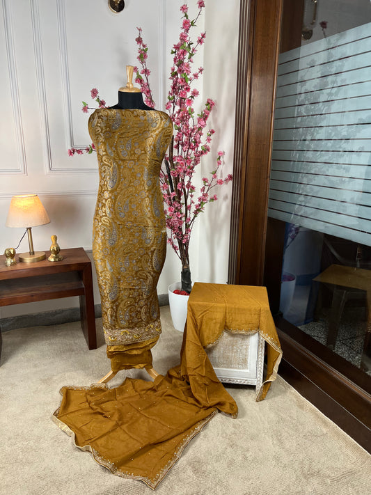 Top Pure brocket handwork with nalki sequin and pearl work on border back plain shimmer Bottom Pure soft opada Dupatta Pure chinon four side border with handwork and pipen