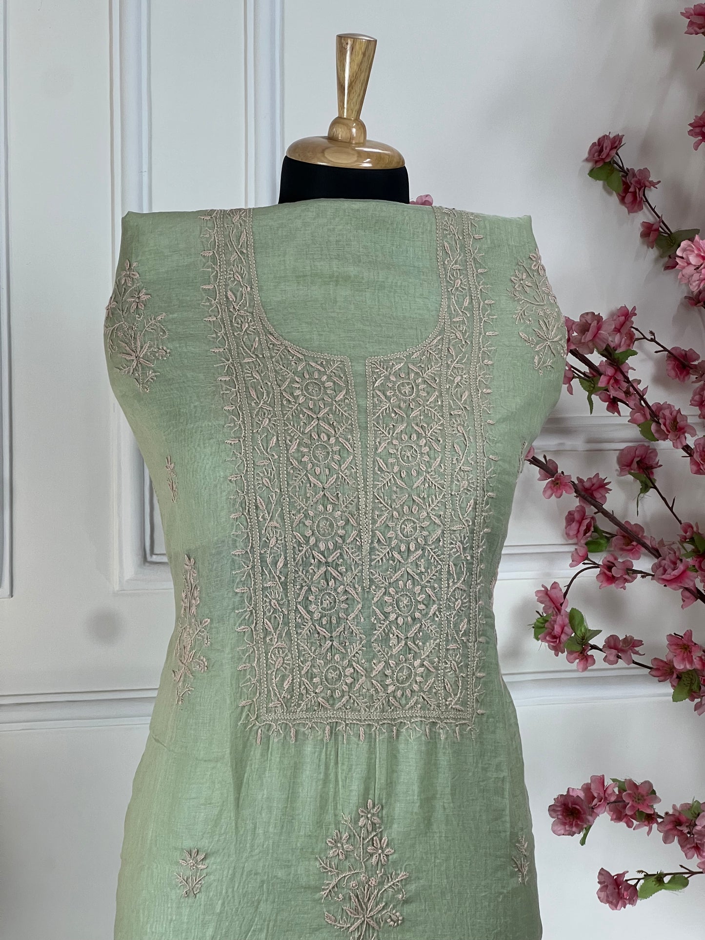 Top Pure mul fabric with contrast thread handwork Bottom Pure crape 225 m approx Dupatta Pure mul with thread handwork and golden border