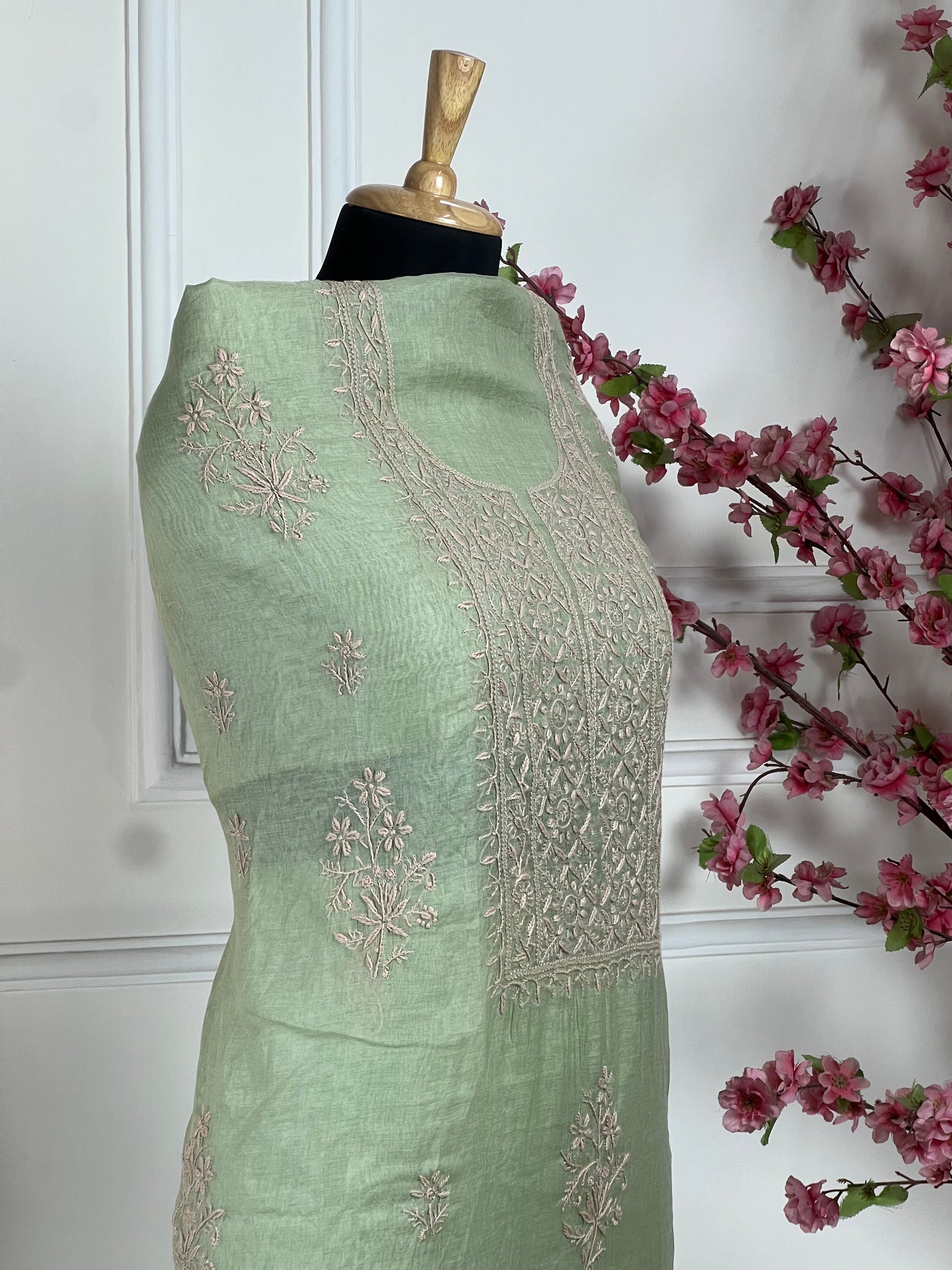 Top Pure mul fabric with contrast thread handwork Bottom Pure crape 225 m approx Dupatta Pure mul with thread handwork and golden border