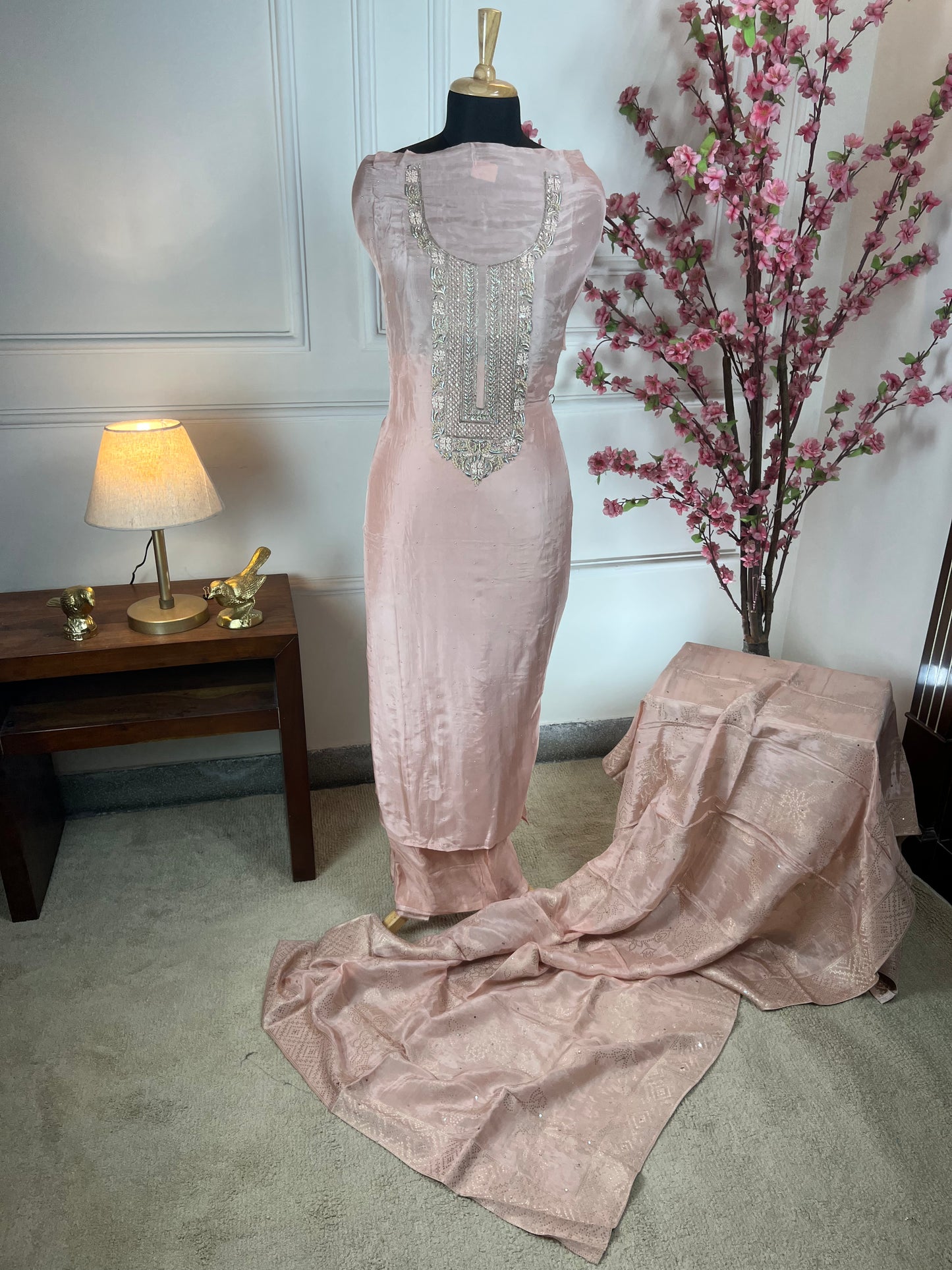 Top Pure Habutai silk with knot work dabka sitari work pearl handwork with proper finishing handwork Bottom Pure super soft opada Dupatta Pure Habutai silk weaving Banarasi dupatta with elegant work