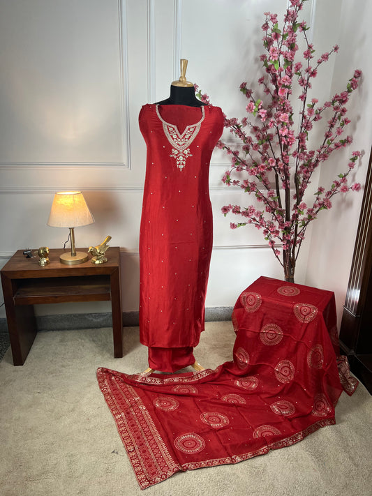 Top Muslin silk with pearl thread and soft jeri work designer pattern Bottom Pure silk santoon Dupatta Pure chinon Banarasi weaving