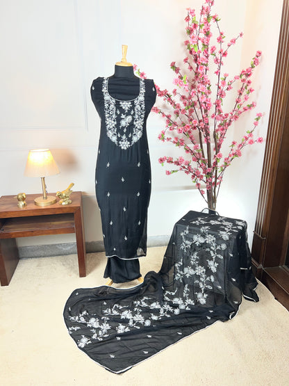 Top Muslin Kota cheque thread work on neck and buti on front Bottom Muslin pure Dupatta Muslin Kota cheque with thread works