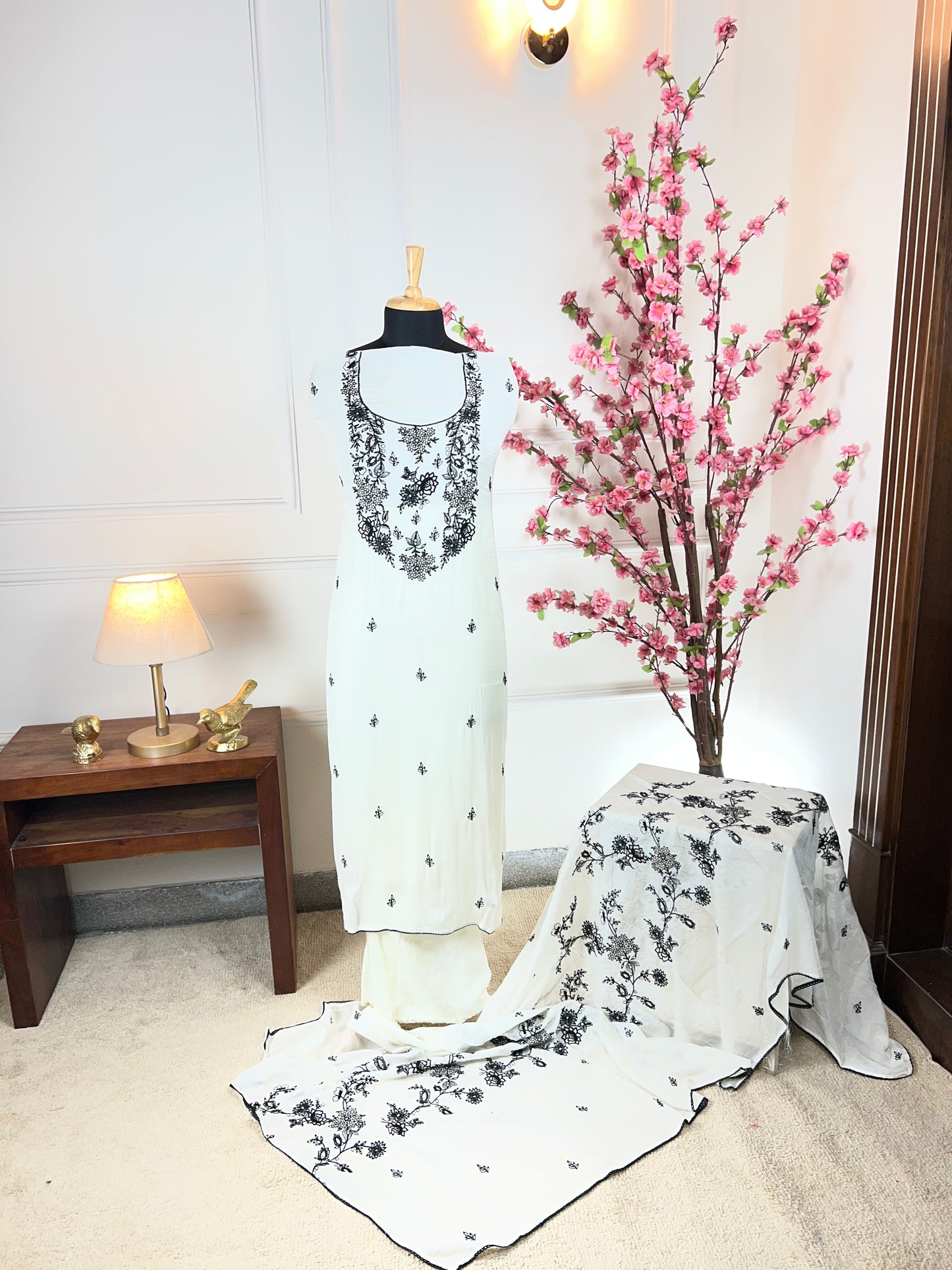 Top Muslin Kota cheque thread work on neck and buti on front Bottom Pure muslin Dupatta Muslin Kota cheque with thread work