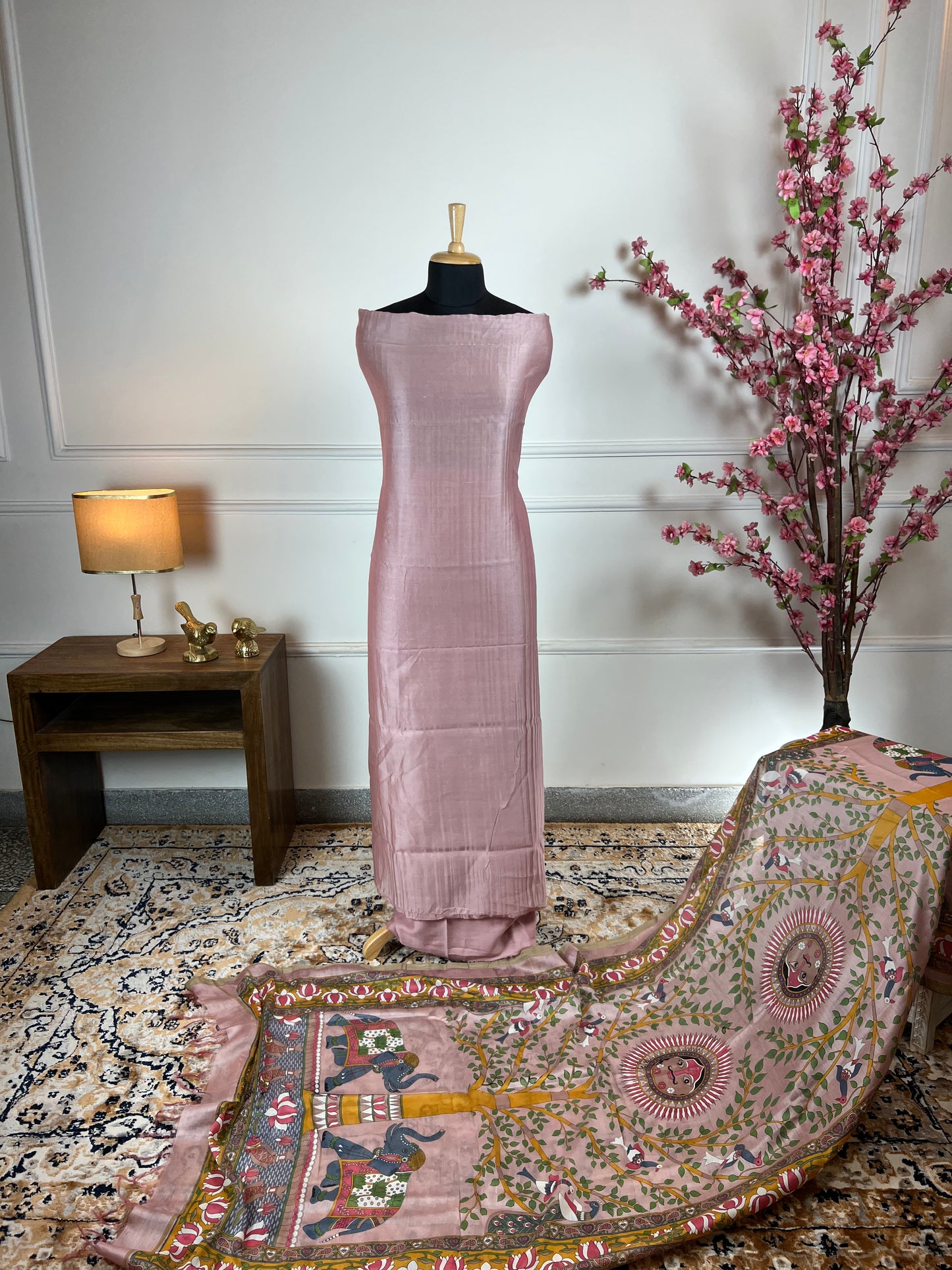 TOP: Maheshwari silk ; BOTTOM: Jam cotton ; DUPATTA: Maheshwari silk  art no 0116