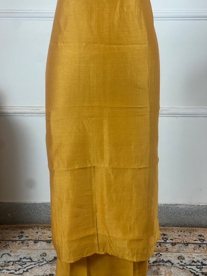 TOP: Maheshwari silk ; BOTTOM: Jam cotton ; DUPATTA: Maheshwari silk  art no 0118