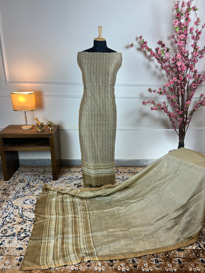 TOP: Maheshwari silk digital printed ; BOTTOM: Muslin ; DUPATTA: Maheshwari silk  art no 0120