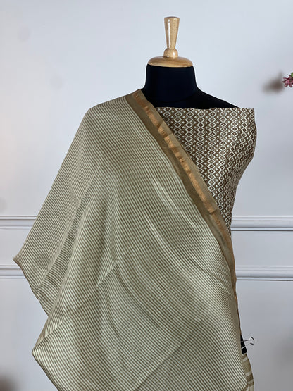 TOP: Maheshwari silk digital printed ; BOTTOM: Muslin ; DUPATTA: Maheshwari silk  art no 0120
