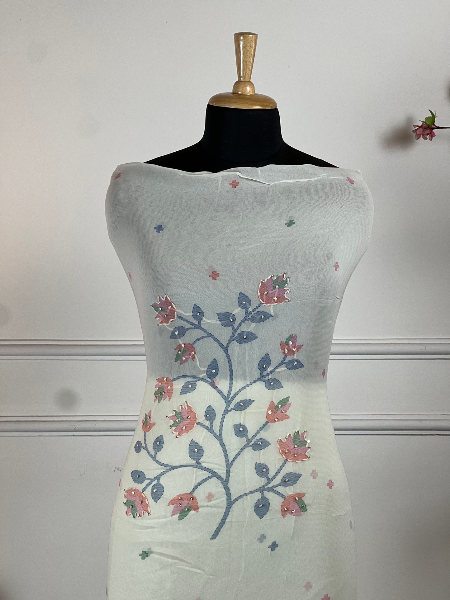 TOP: Jorgette designer printed ; BOTTOM: Pure muslin ; DUPATTA: Jorgette designer  art no 0125
