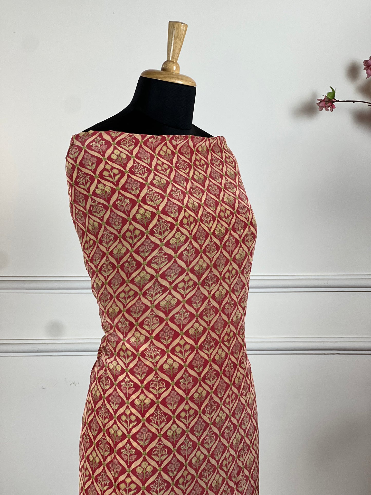 TOP: Crape digital print ; BOTTOM: Crape ; DUPATTA: Pure digital print  art no 0128