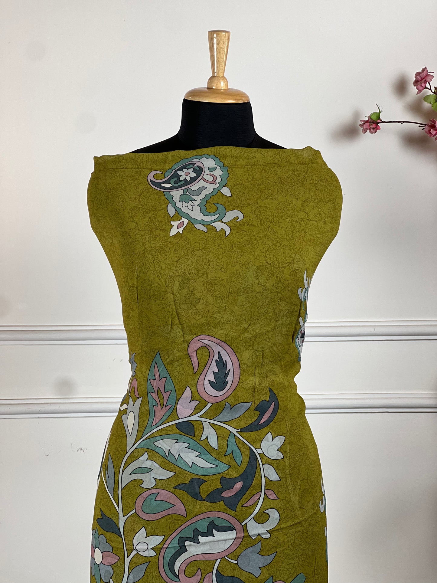 TOP: Jorgette digital print ; BOTTOM: Crape ; DUPATTA: Jorgette digital print  art no 0140