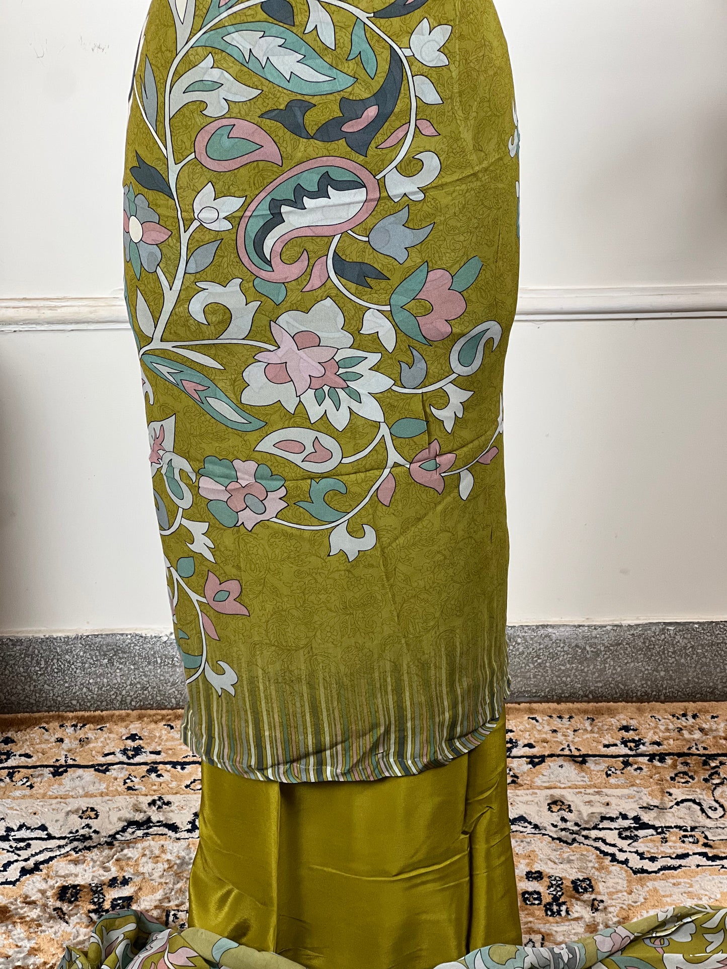 TOP: Jorgette digital print ; BOTTOM: Crape ; DUPATTA: Jorgette digital print  art no 0140