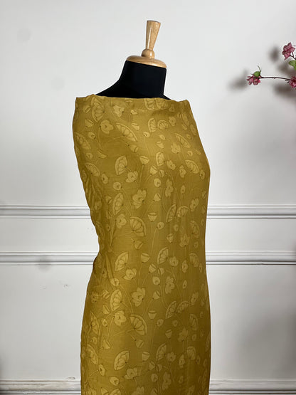 TOP: Mul muslin digital print ; BOTTOM: Mul muslin ; DUPATTA: Mul muslin digital print  art no 0143