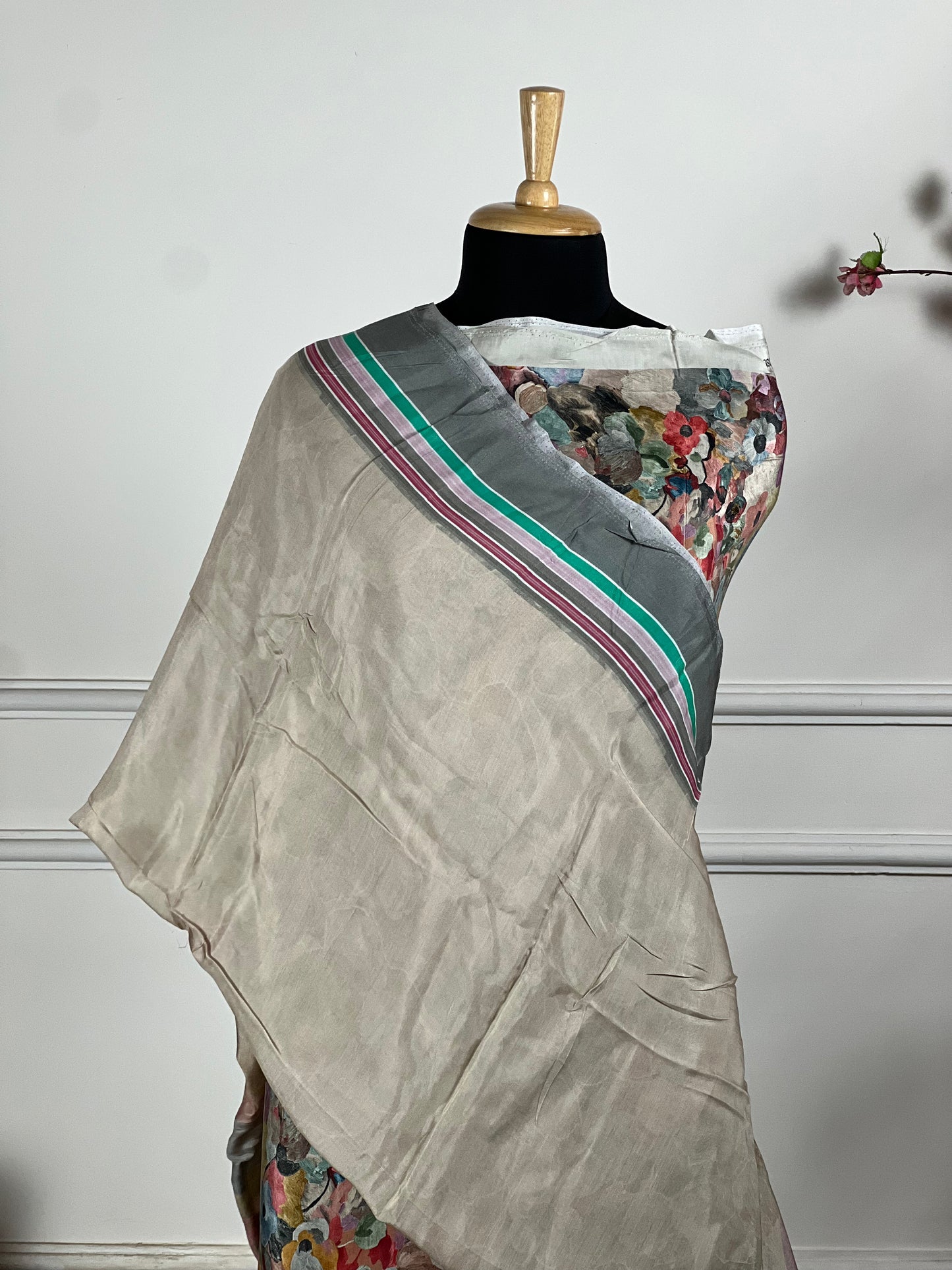 TOP: Pure muslin digital print all over ; DUPATTA: Muslin  art no 0144