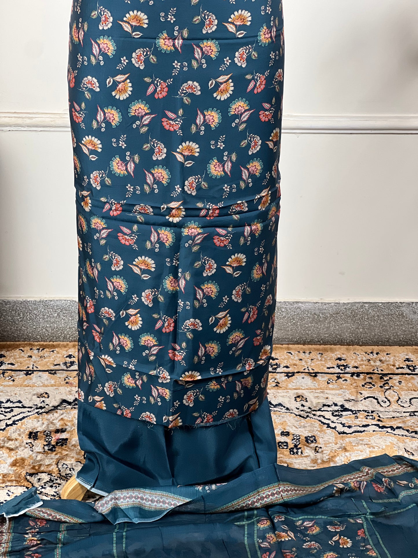 TOP: Muslin digital print ; BOTTOM: Muslin digital print ; DUPATTA: Muslin digital print  art no 0145