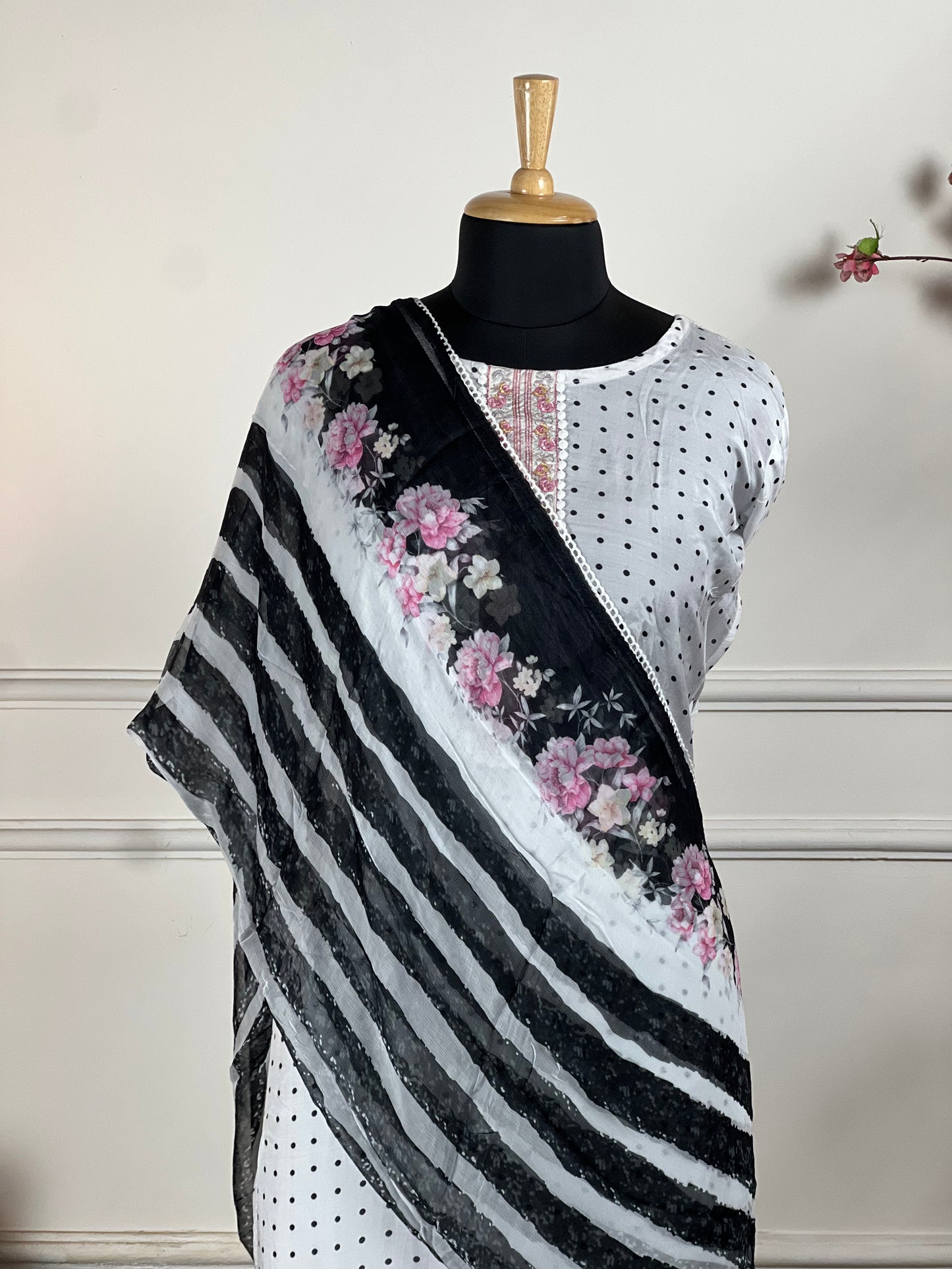 TOP: Muslin digital print ; BOTTOM: Pure santoon silk ; DUPATTA: Pure digital print  art no 0146