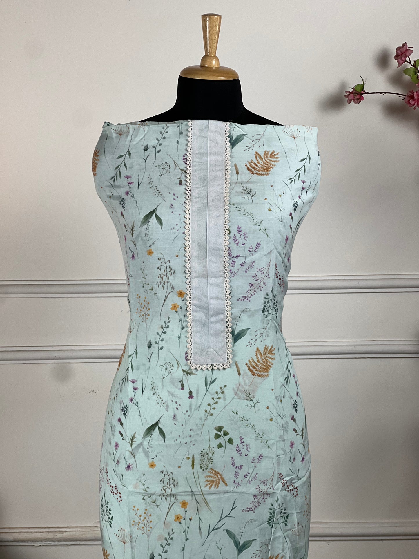 TOP: Mashlin digital print ; BOTTOM: Mashlin ; DUPATTA: Chiffon - Chinon Dup digital printed  art no 0147