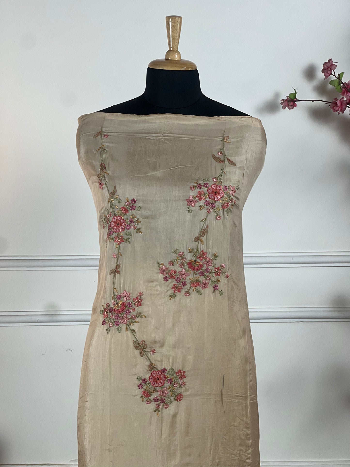 TOP: Habutai Silk work on neck ; BOTTOM: Plain Jaam Satin ; DUPATTA: Pure printed  art no 0158