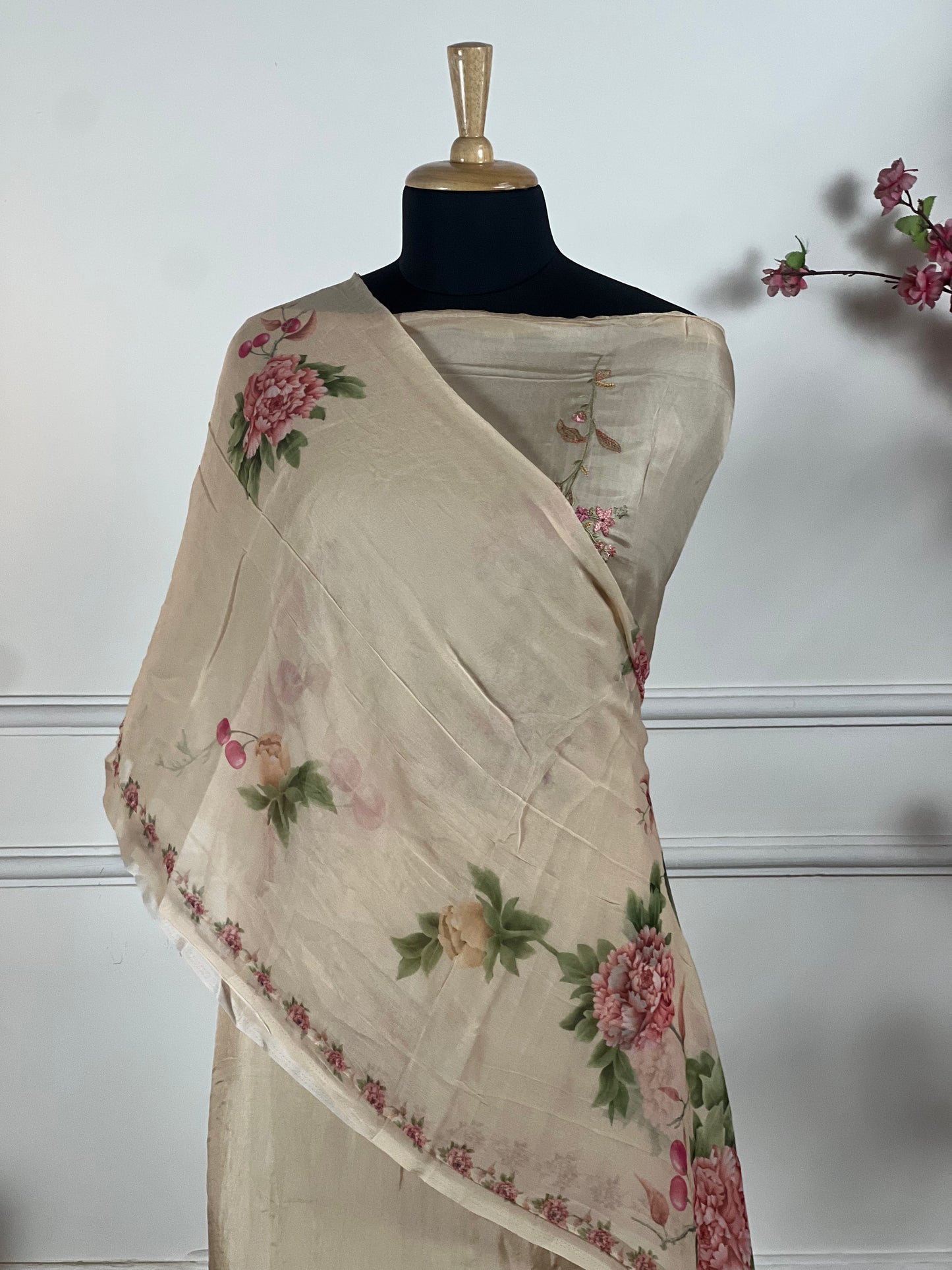 TOP: Habutai Silk work on neck ; BOTTOM: Plain Jaam Satin ; DUPATTA: Pure printed  art no 0158
