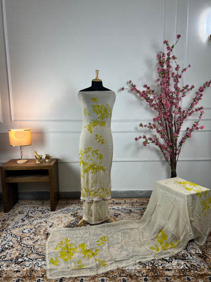 TOP: Organja digital work print and highlight siquins and pearls work ; BOTTOM: Pure santoon ; DUPATTA: Organja digital work and print and lace  art no 0161