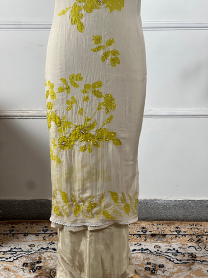 TOP: Organja digital work print and highlight siquins and pearls work ; BOTTOM: Pure santoon ; DUPATTA: Organja digital work and print and lace  art no 0161