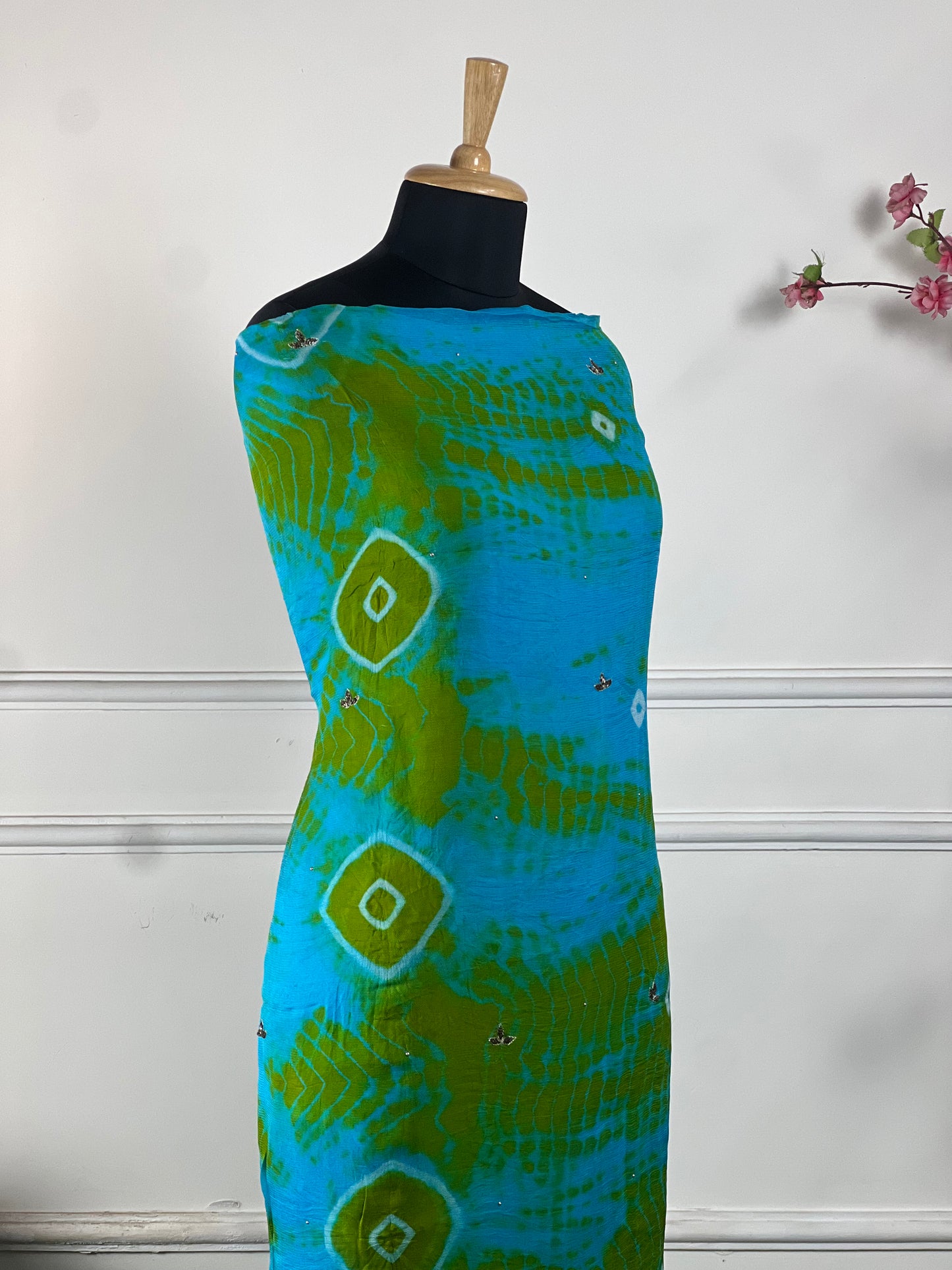 TOP: Burbric tie and dye print and handwork ; BOTTOM: Santoon Silk ; DUPATTA: Pure dupatta tie and dye and tassels lace  art no 0162
