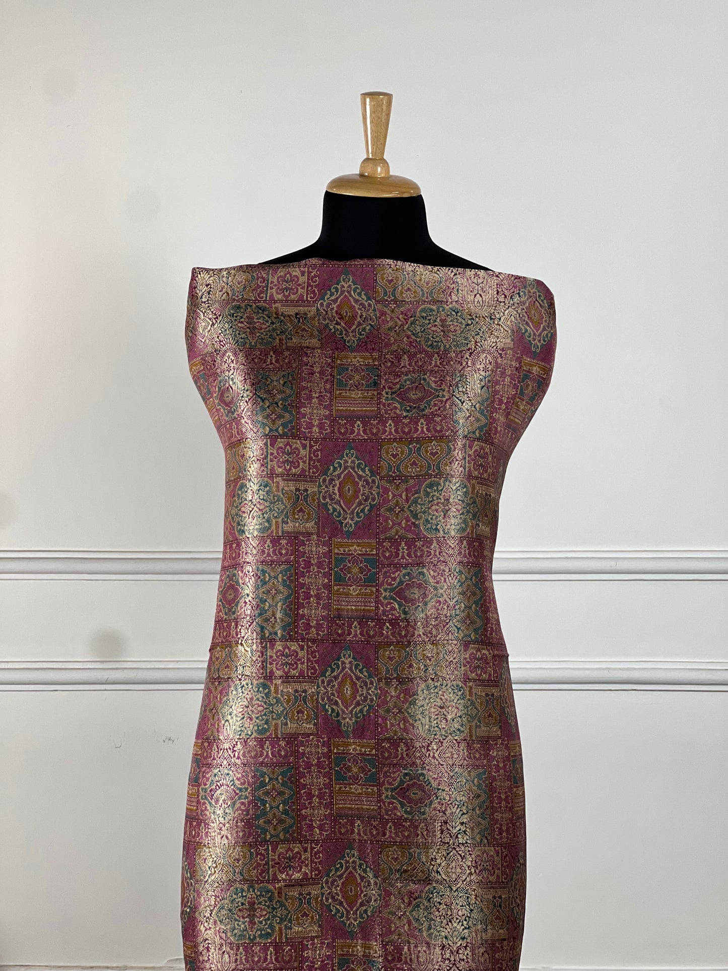 TOP: Shimmer muslin digital print ; BOTTOM: Silk muslin  art no 0177