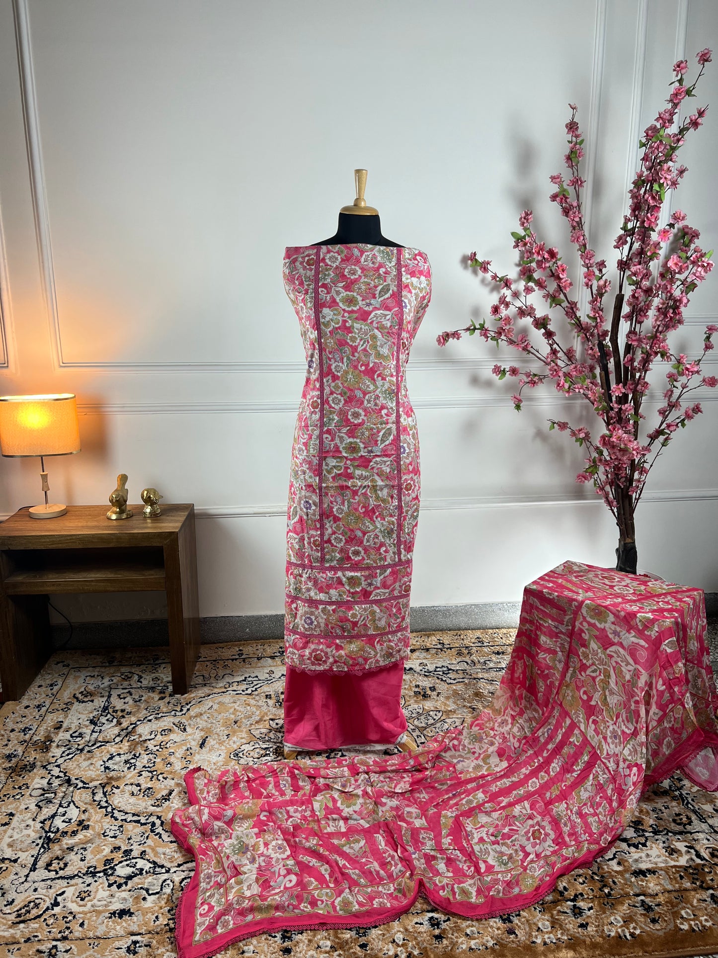TOP: Lawn cotton Thread Jaal work and lace Digital print ; BOTTOM: Lawn Cotton ; DUPATTA: Muslin four side lace, Digital print  art no 0197