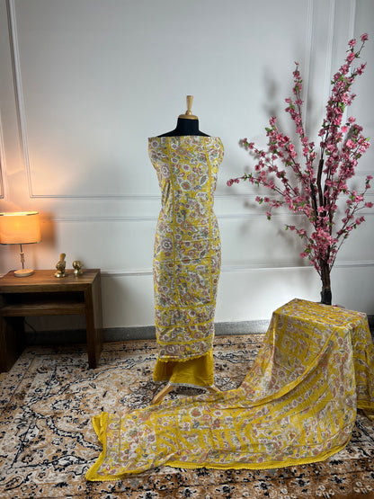 TOP: Lawn cotton Thread Jaal work and lace Digital print ; BOTTOM: Lawn Cotton ; DUPATTA: Muslin four side lace, Digital print  art no 0198